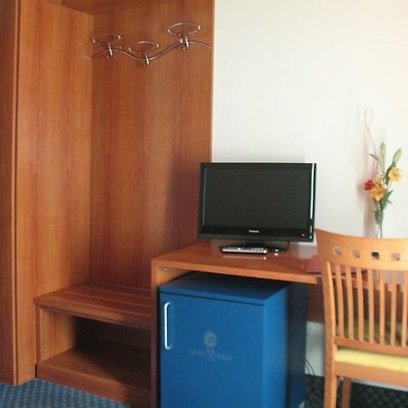 Hotel Vittoria San Giórgio di Nogaro Екстериор снимка
