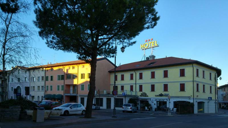 Hotel Vittoria San Giórgio di Nogaro Екстериор снимка